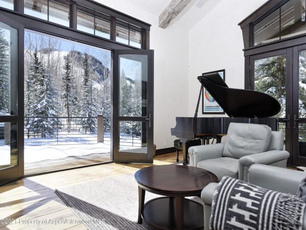 Aspen Home 987464