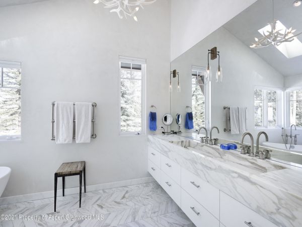 Aspen Home 987464