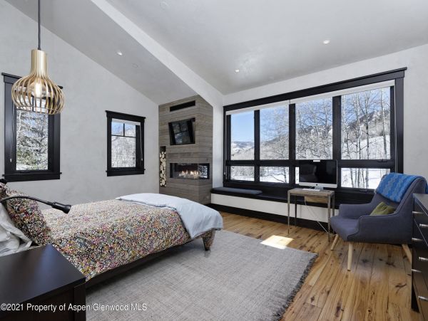 Aspen Home 987464