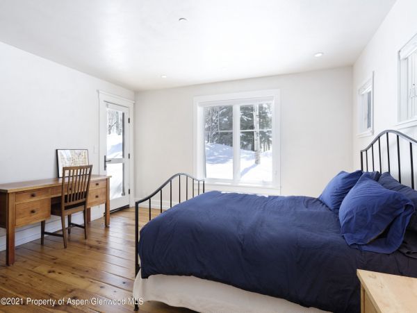 Aspen Home 987464