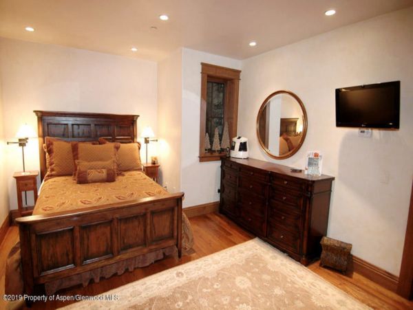 Aspen Home 987472