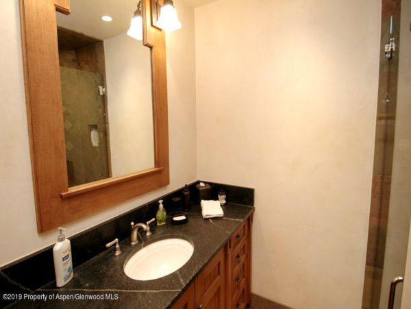 Aspen Home 987472