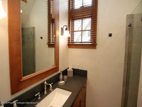 Aspen Home 987472
