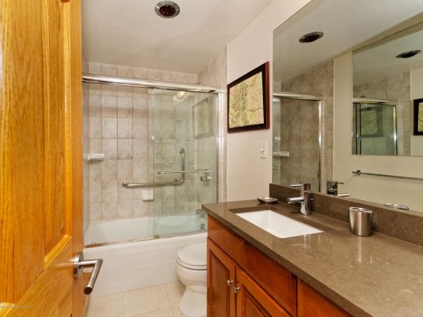 Aspen Home 987473