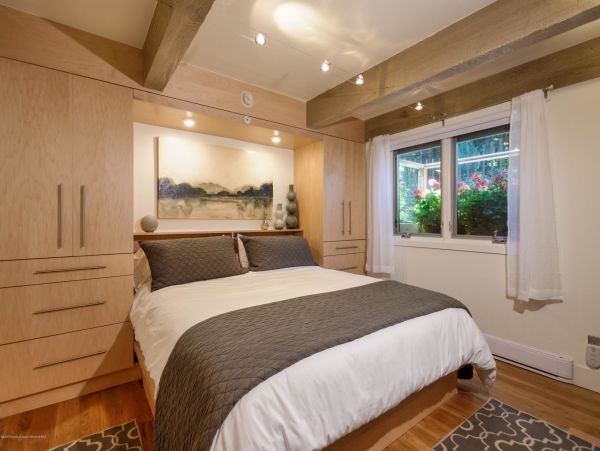 Aspen Home 987475