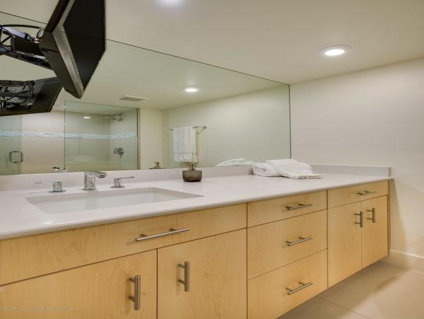 Aspen Home 987475