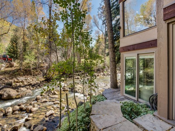 Aspen Home 987475
