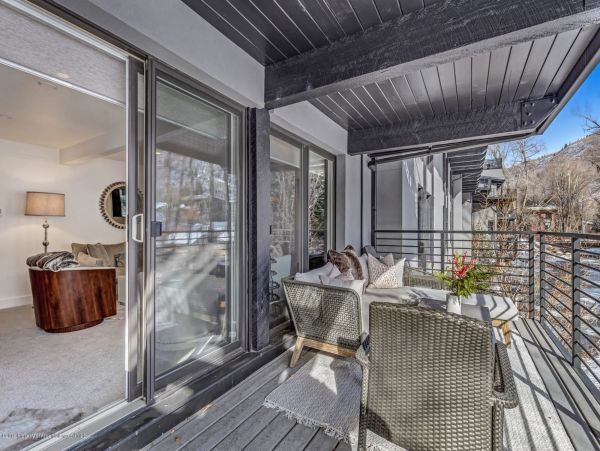 Aspen Home 987477