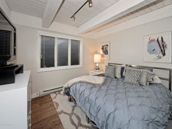 Aspen Home 987479