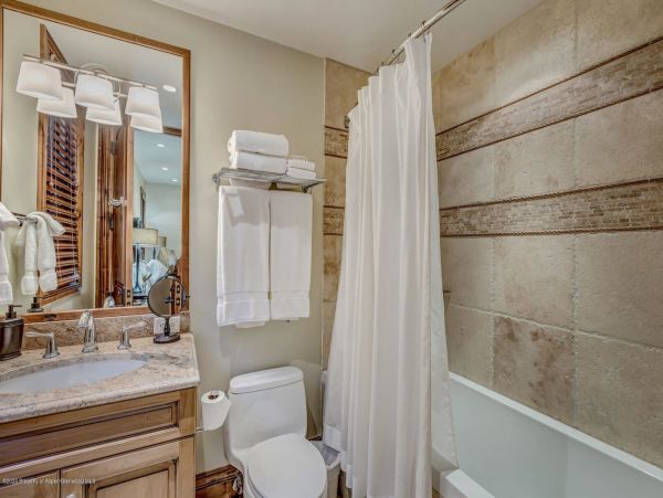 Aspen Home 987480