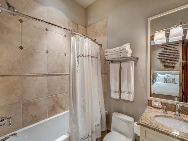 Aspen Home 987480