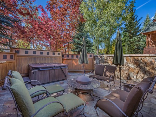 Aspen Home 987480