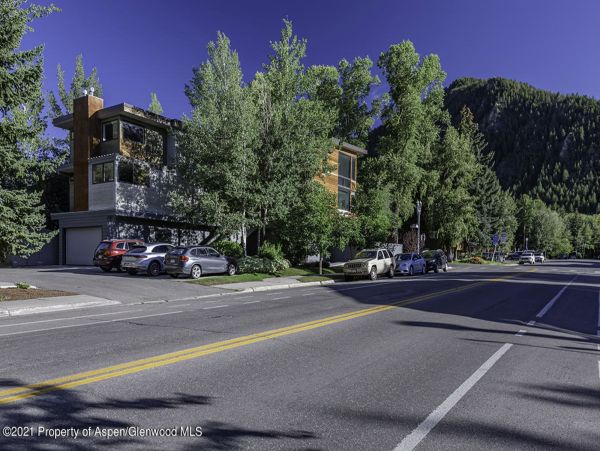 Aspen Home 987481