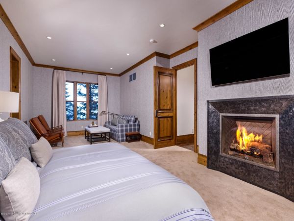 Aspen Home 987482