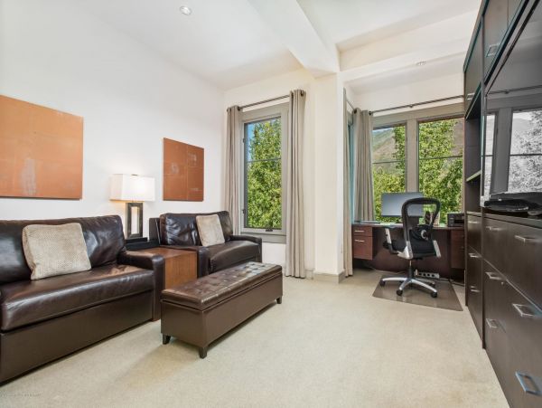 Aspen Home 987483