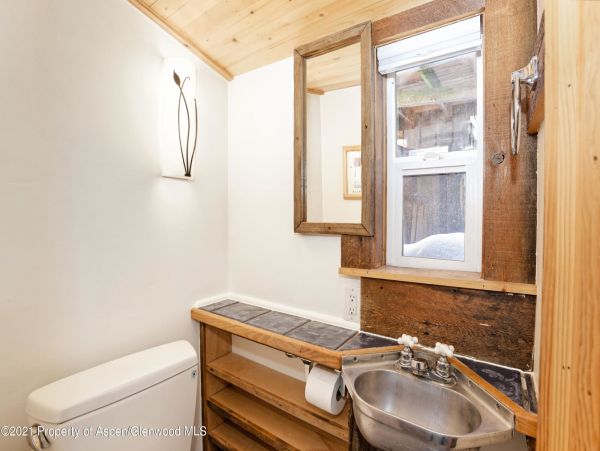 Aspen Home 987484