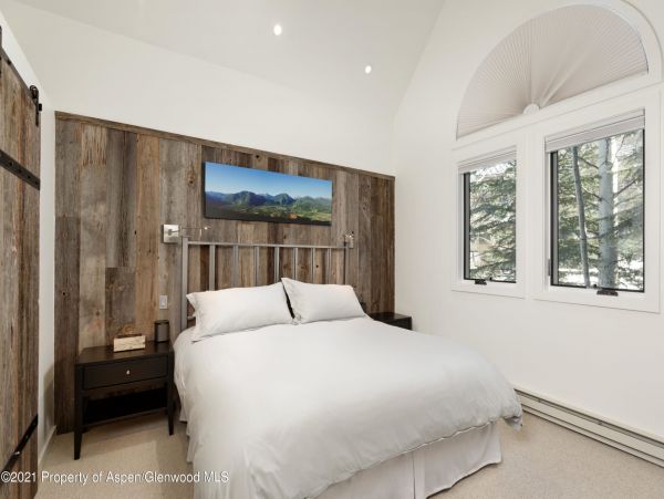 Aspen Home 987484
