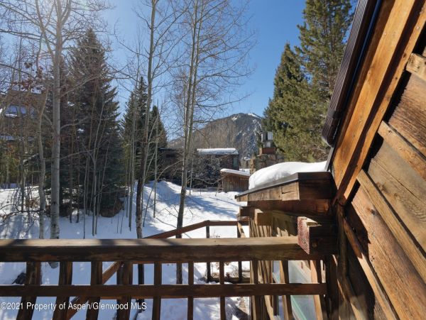 Aspen Home 987484