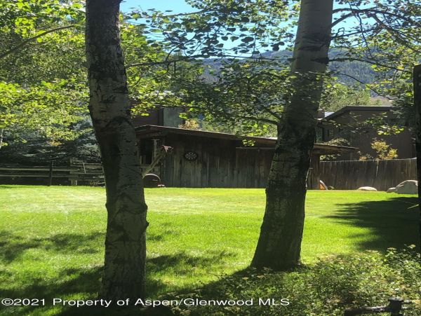 Aspen Home 987484