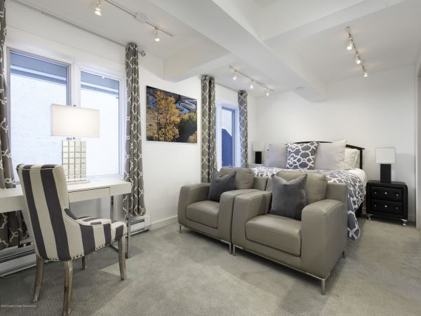 Aspen Home 987488