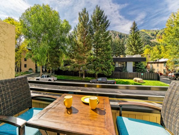 Aspen Home 987488