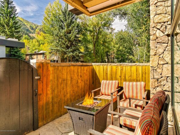 Aspen Home 987488