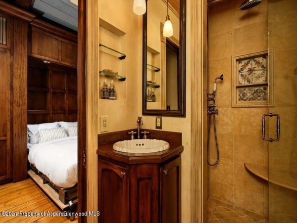 Aspen Home 987490