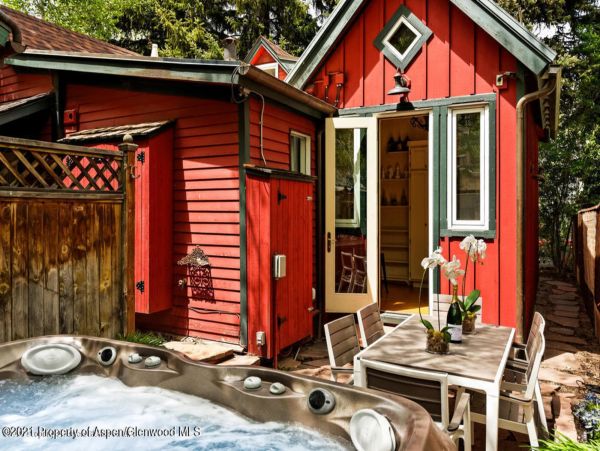 Aspen Home 987490