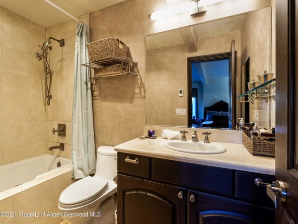 Aspen Home 987491