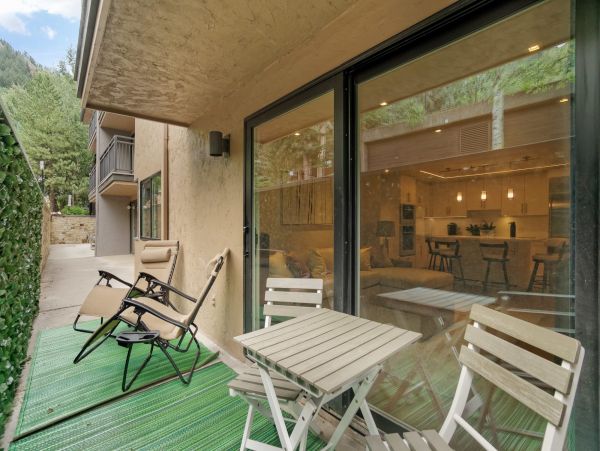 Aspen Home 987492