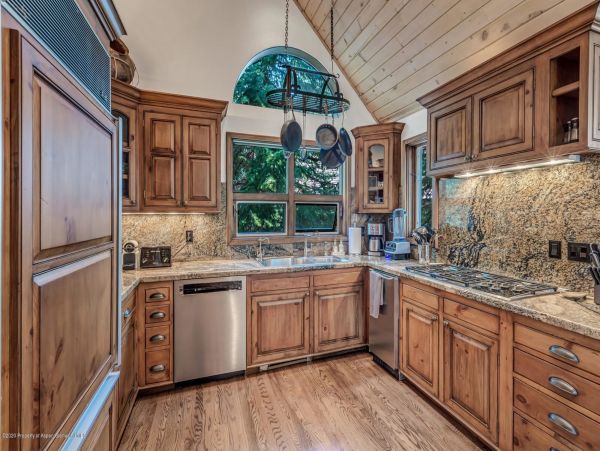 Aspen Home 987493
