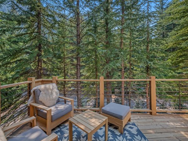 Aspen Home 987493