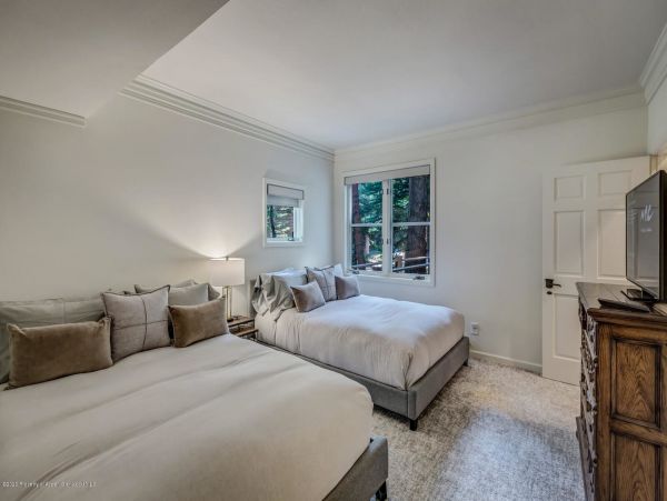 Aspen Home 987493
