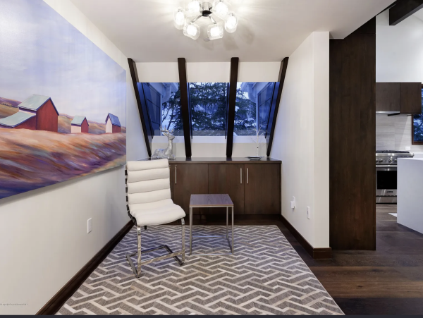 Aspen Luxury Vacation Rental - 5 Bedroom Aspen Core Residence with Mountain Views