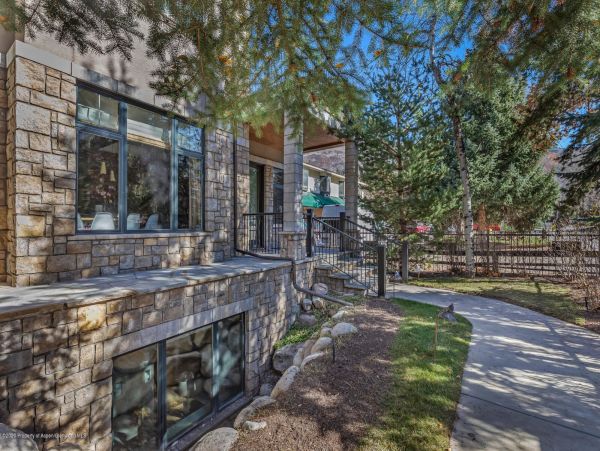 Aspen Home 987498