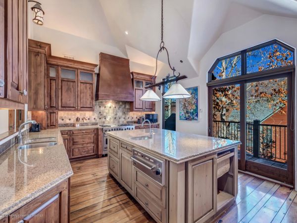Aspen Home 987498