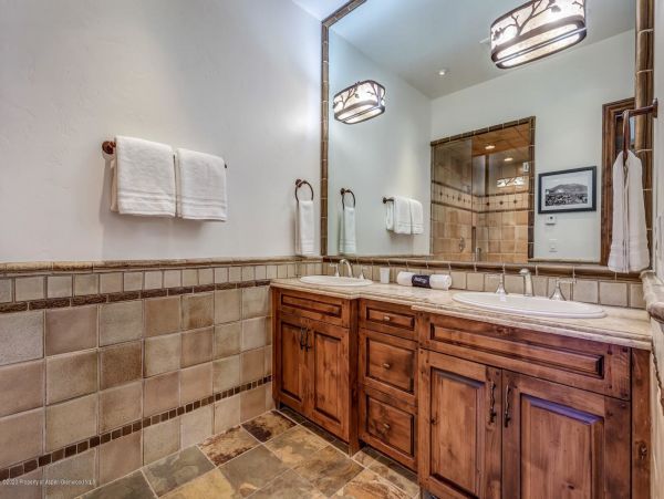Aspen Home 987498