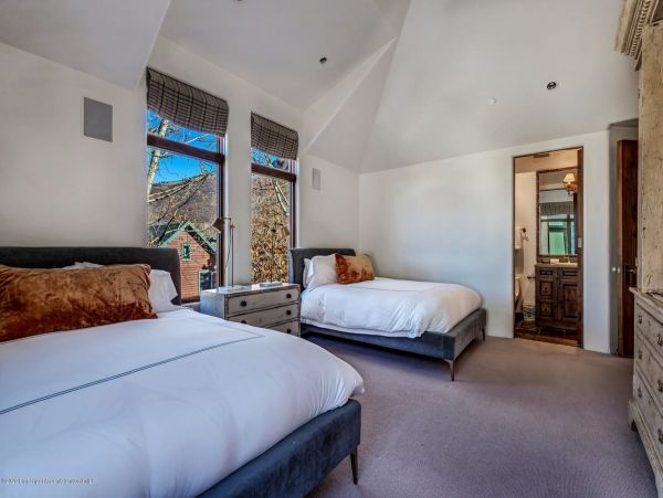 Aspen Home 987498