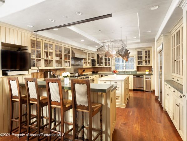 Aspen Home 987500