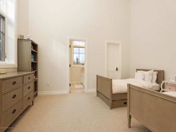 Aspen Home 987509