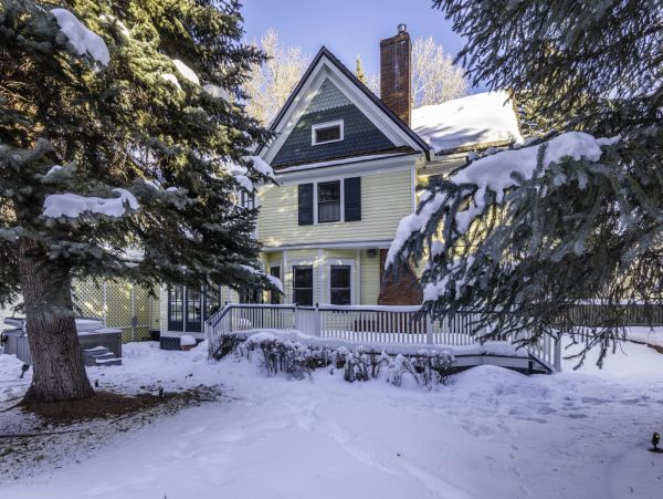 Aspen Home 987511