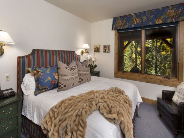 Aspen Home 987517