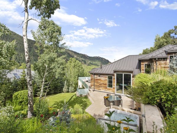 Aspen Home 987520