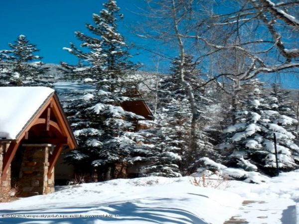 Aspen Home 987521