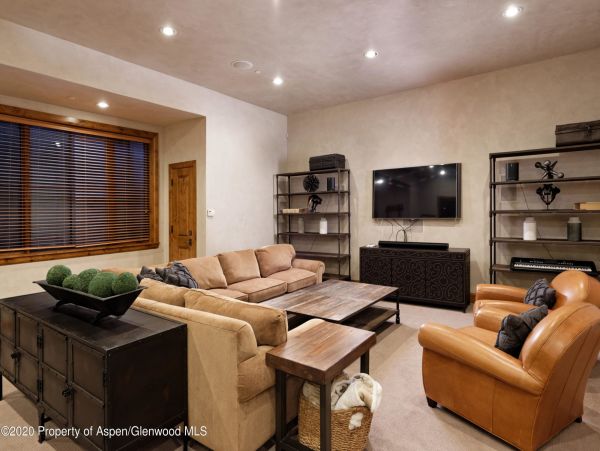 Aspen Home 987524