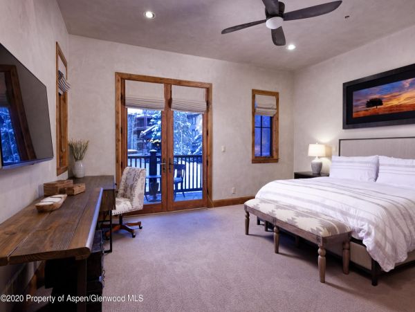 Aspen Home 987524