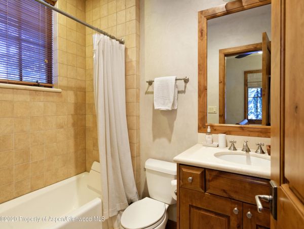 Aspen Home 987524