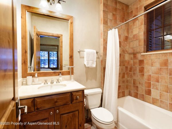 Aspen Home 987524