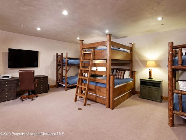 Aspen Home 987524