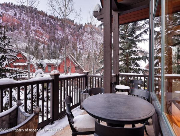 Aspen Home 987524